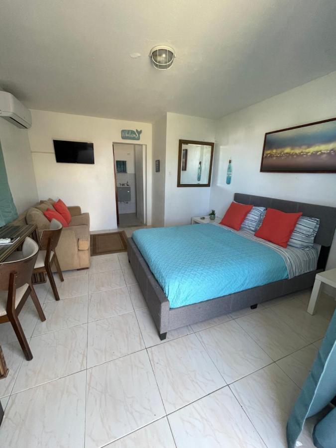 Las Olas Beach Apartments Аресибо Экстерьер фото